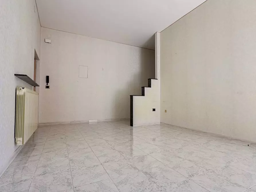 Immagine 4 di Appartamento in vendita  in via pasubio a Manfredonia