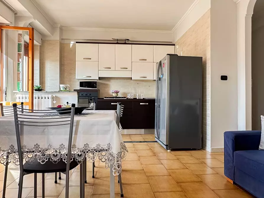 Immagine 5 di Appartamento in vendita  in piazza delle rose a Manfredonia