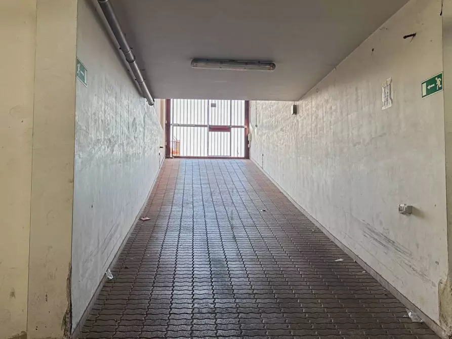 Immagine 13 di Appartamento in vendita  in VIA DEGLI IRIS 29 a Manfredonia