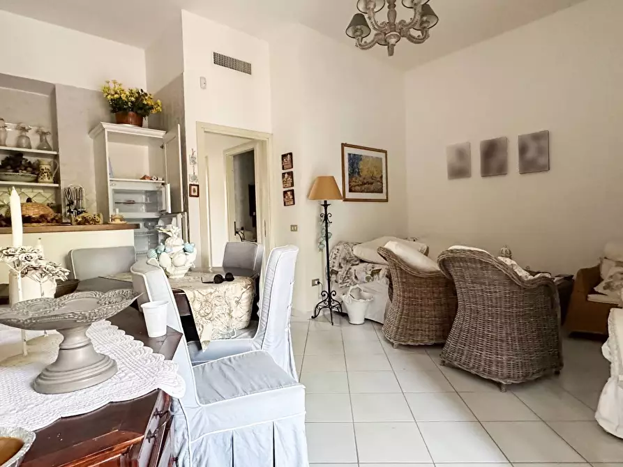 Immagine 12 di Villetta a schiera in vendita  in VIALE MANFREDONIA a Manfredonia