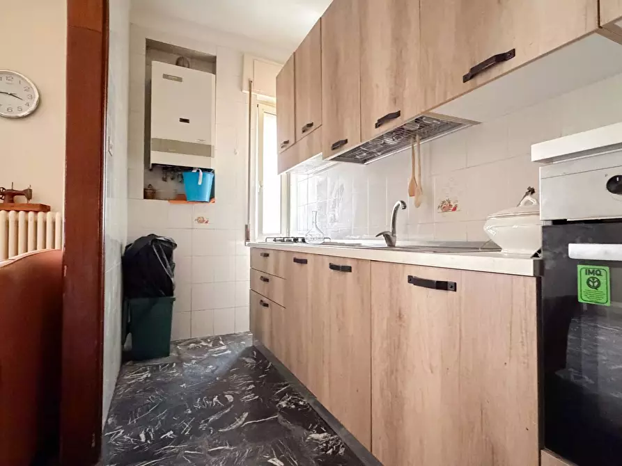 Immagine 6 di Appartamento in vendita  in viale beccarini a Manfredonia