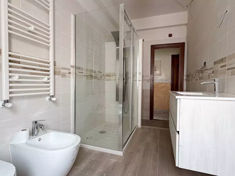 Immagine 10 di Appartamento in vendita  in viale beccarini a Manfredonia