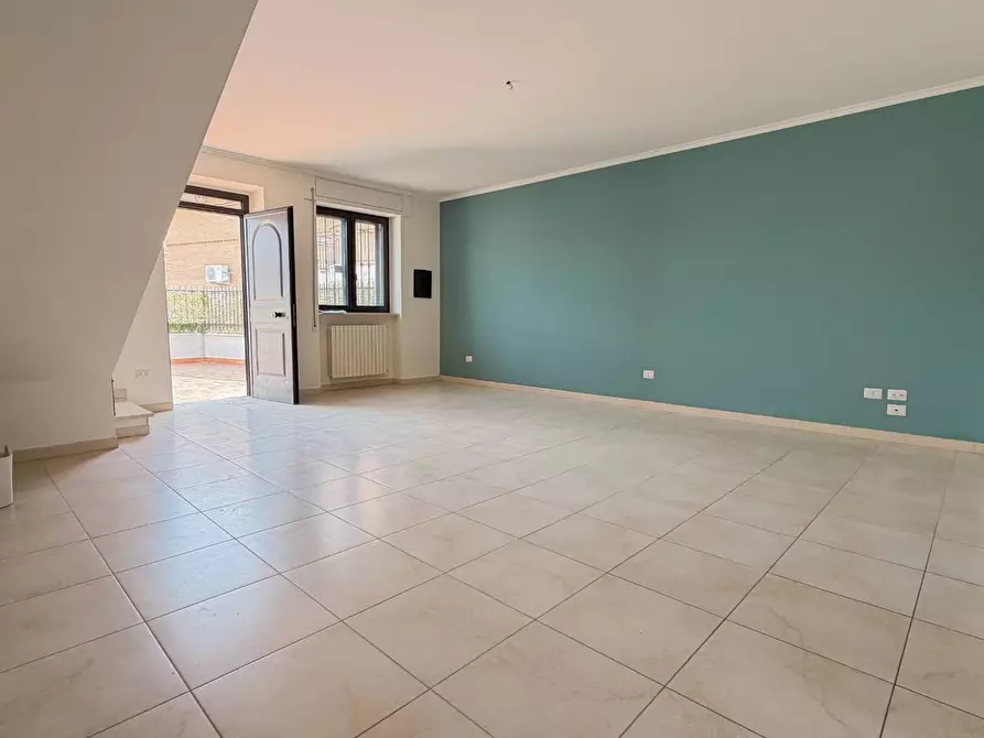 Immagine 7 di Appartamento in vendita  a Manfredonia