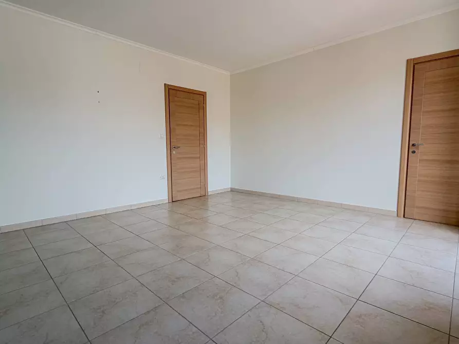 Immagine 16 di Appartamento in vendita  a Manfredonia