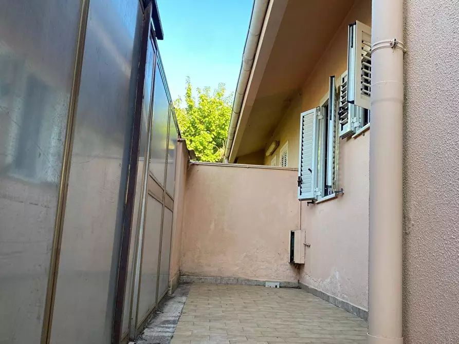 Immagine 9 di Villa in vendita  a Manfredonia