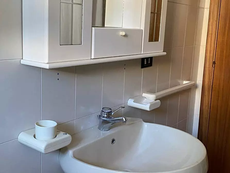 Immagine 21 di Villa in vendita  a Manfredonia