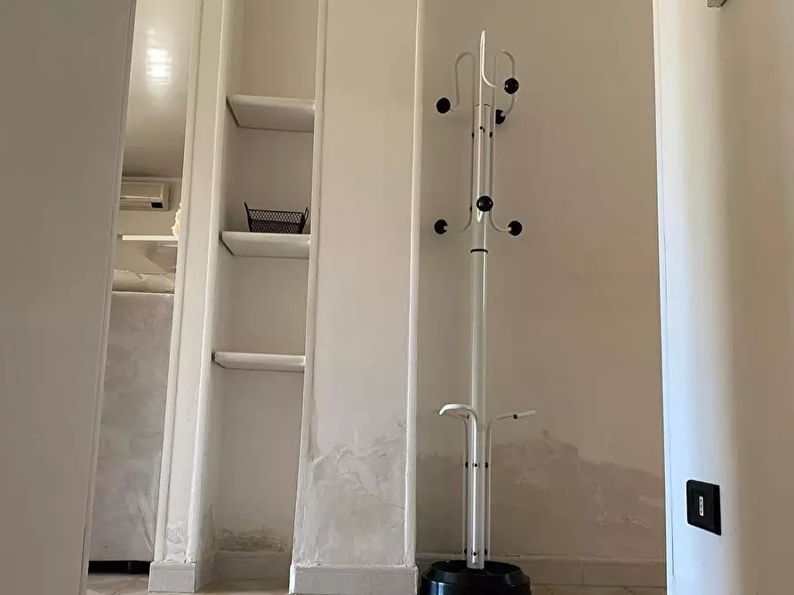 Immagine 25 di Villa in vendita  a Manfredonia