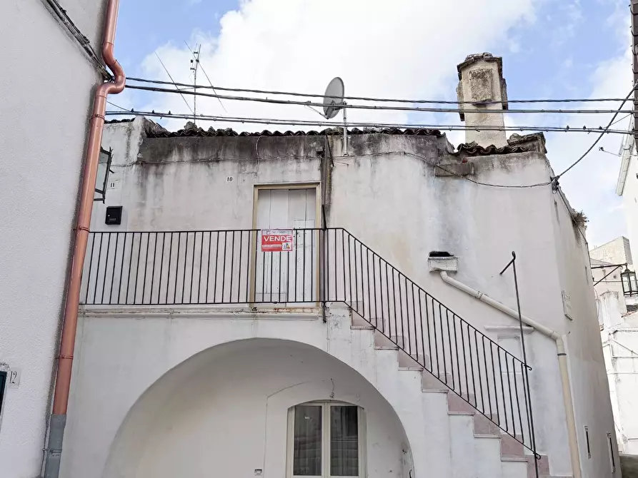 Immagine 2 di Appartamento in vendita  in LARGO PILUNNO a Monte Sant'angelo