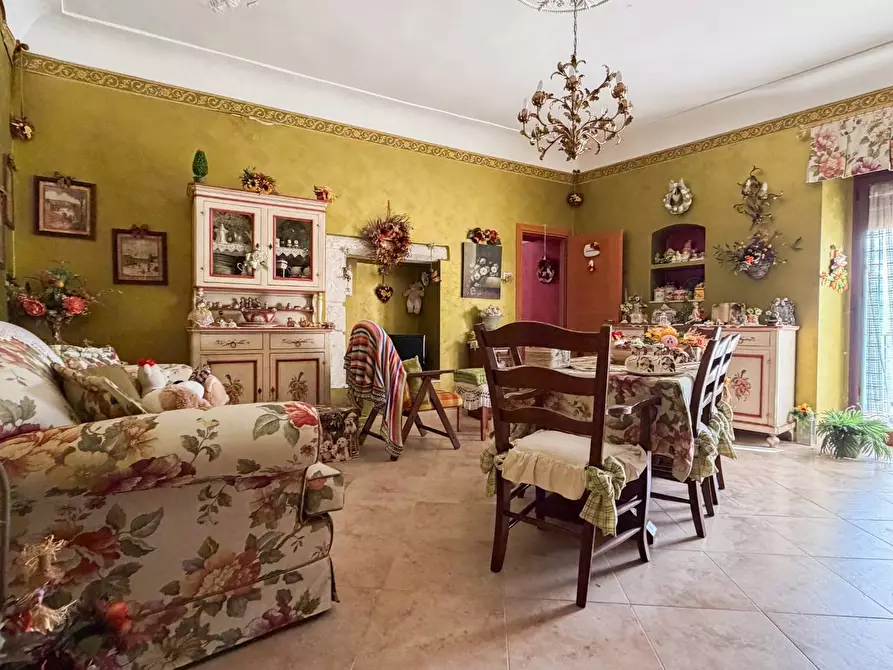 Immagine 4 di Casa indipendente in vendita  in LARGO TOTILA a Monte Sant'angelo