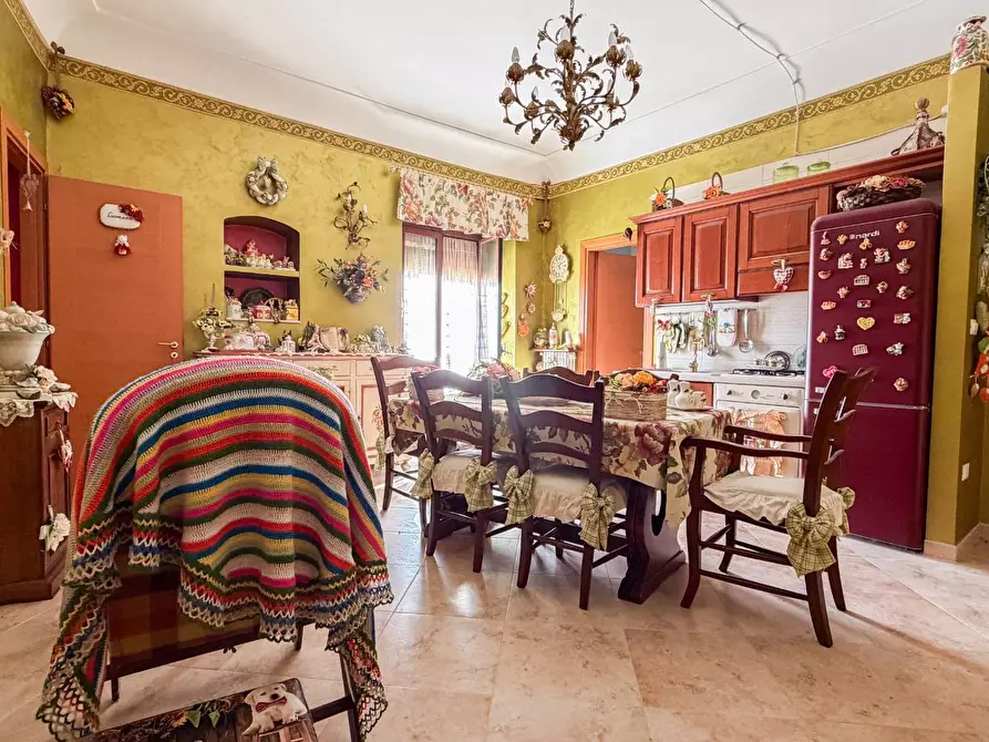 Immagine 5 di Casa indipendente in vendita  in LARGO TOTILA a Monte Sant'angelo