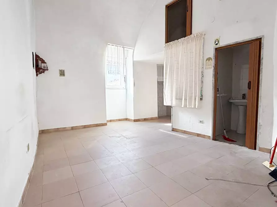 Immagine 3 di Appartamento in vendita  in VICO LABIRINTO a Monte Sant'angelo