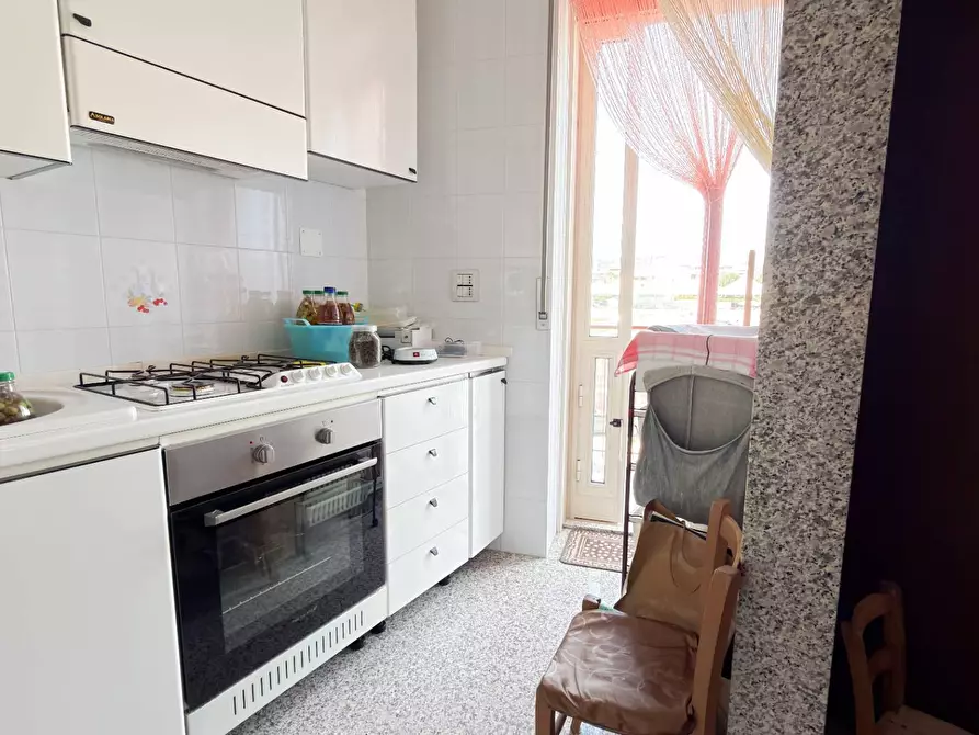 Immagine 12 di Appartamento in vendita  in VIA VIESTE 14/A a Manfredonia