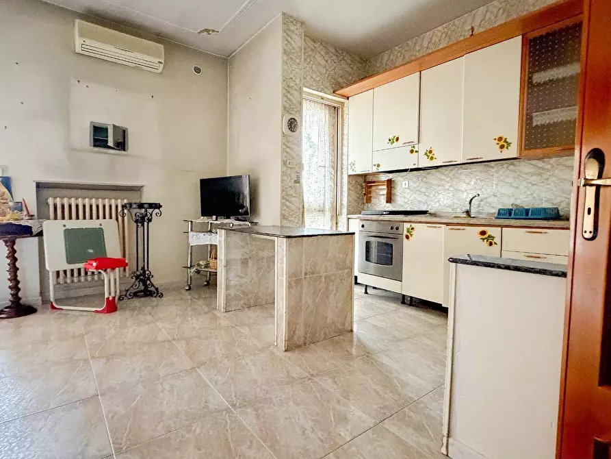 Immagine 8 di Appartamento in vendita  in VIA OTTAVIO SOLOMONE 5 a Manfredonia