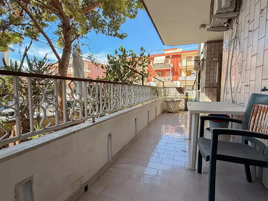 Immagine 11 di Appartamento in vendita  in VIA OTTAVIO SOLOMONE 5 a Manfredonia