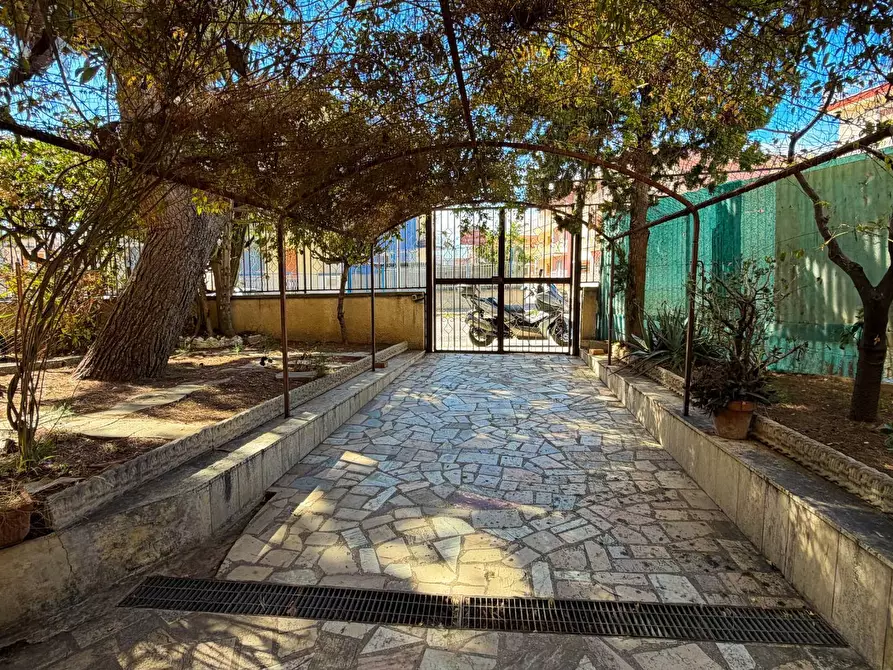 Immagine 14 di Appartamento in vendita  in VIA OTTAVIO SOLOMONE 5 a Manfredonia