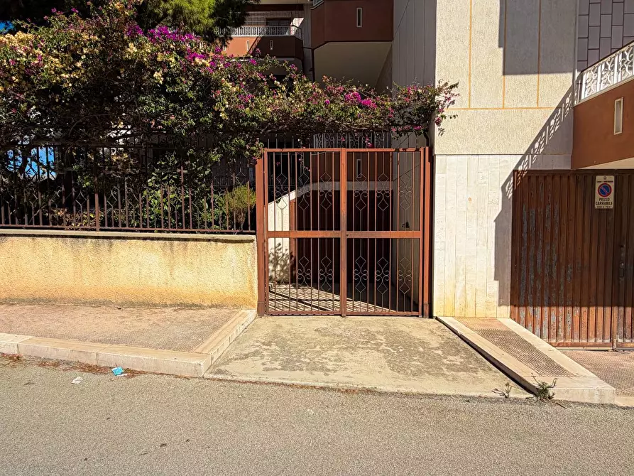 Immagine 30 di Appartamento in vendita  in VIA OTTAVIO SOLOMONE 5 a Manfredonia