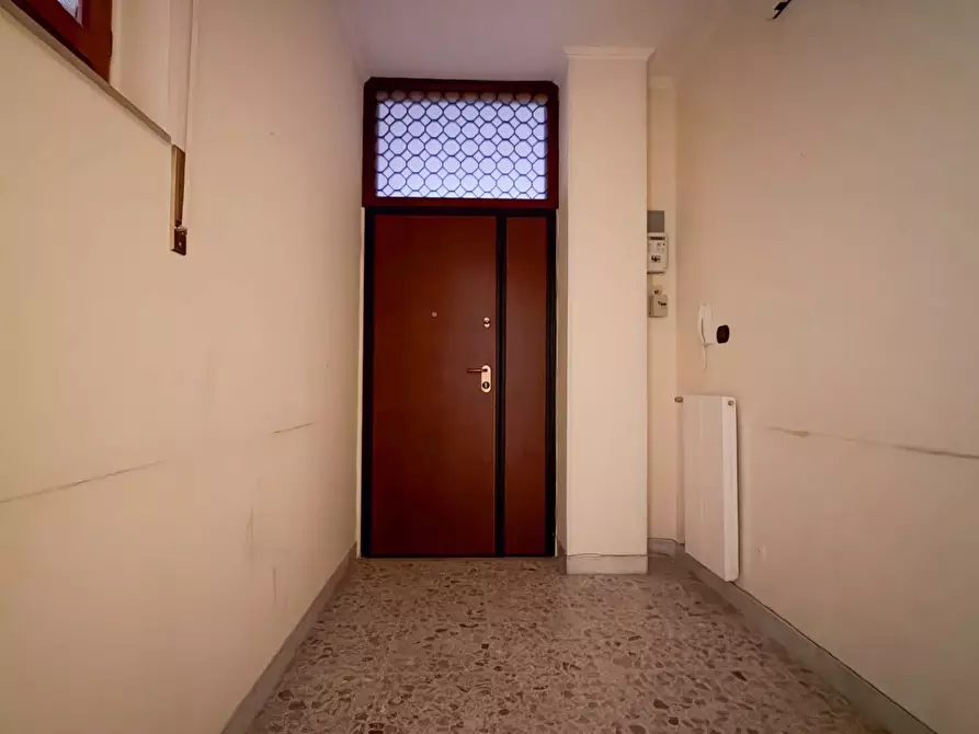 Immagine 2 di Appartamento in vendita  in LARGO BARONI CESSA a Manfredonia