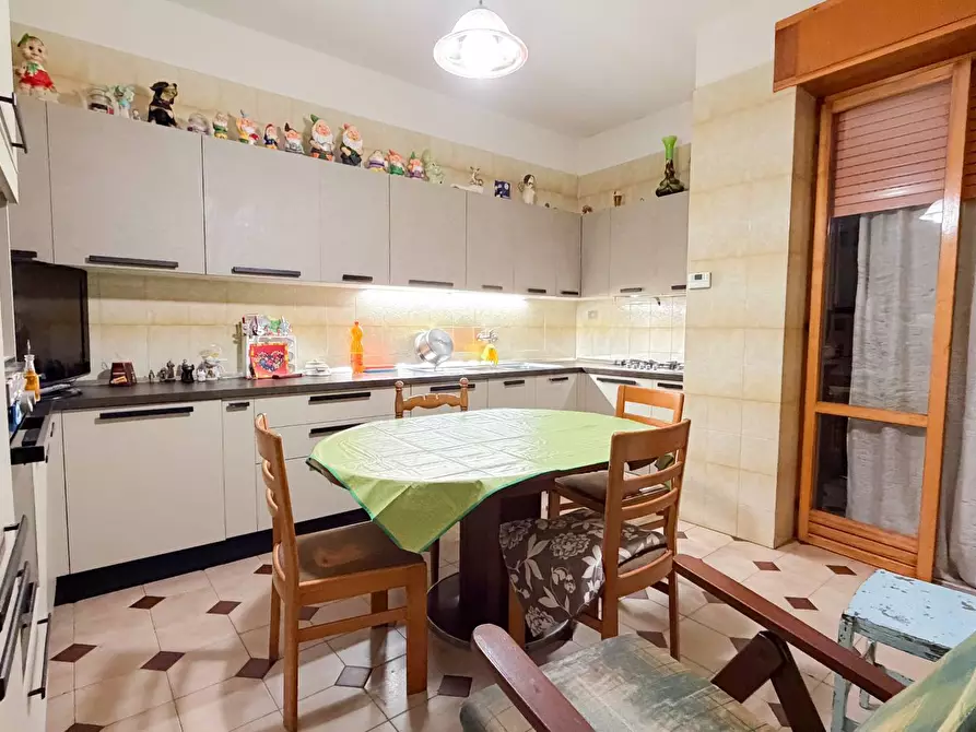 Immagine 3 di Appartamento in vendita  in VIA VANVITELLI a Manfredonia