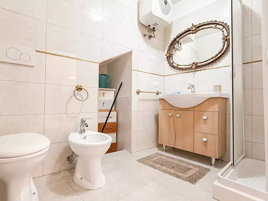 Immagine 7 di Appartamento in vendita  in CORSO ROMA 210 a Manfredonia