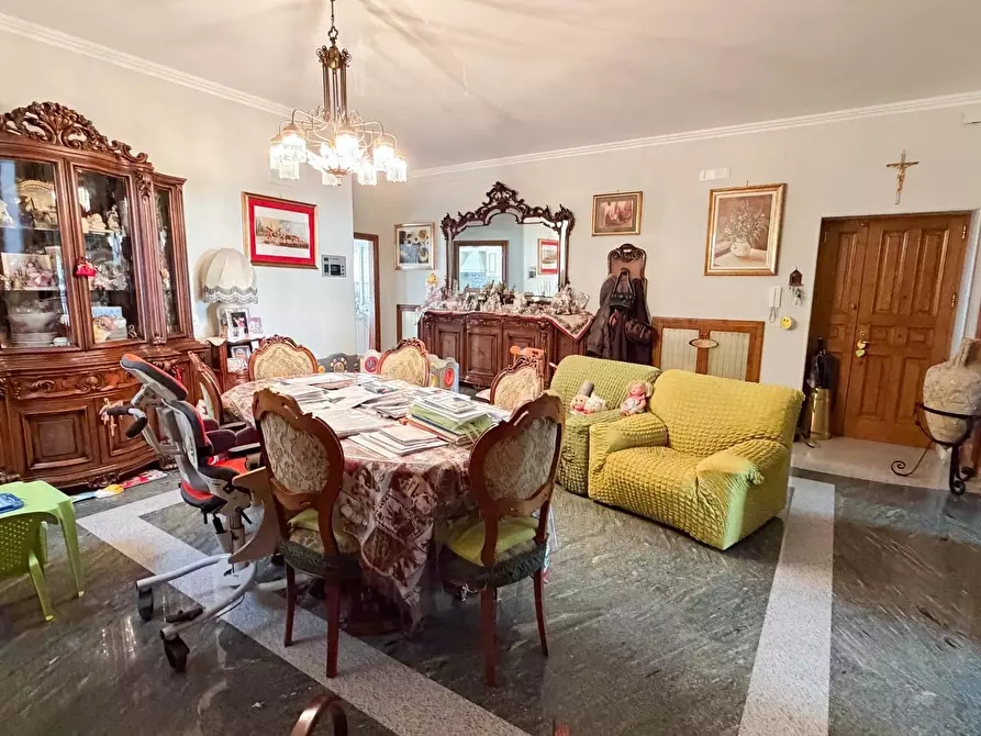 Immagine 3 di Appartamento in vendita  in Vicolo Francescani 1A a Manfredonia