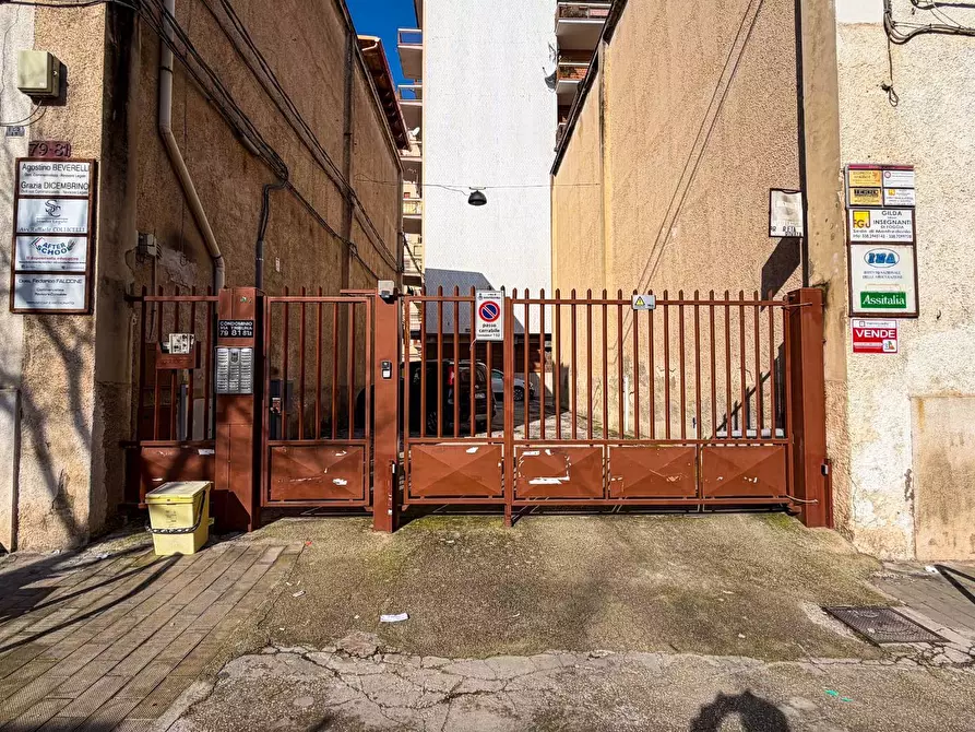 Immagine 17 di Appartamento in vendita  in VIA TRIBUNA a Manfredonia