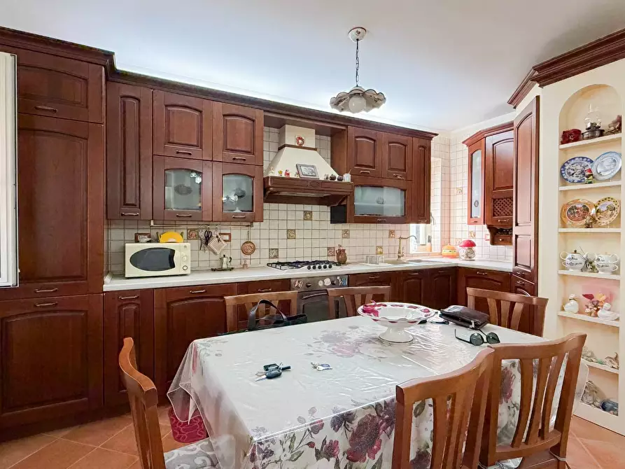 Immagine 8 di Villetta a schiera in vendita  a Manfredonia