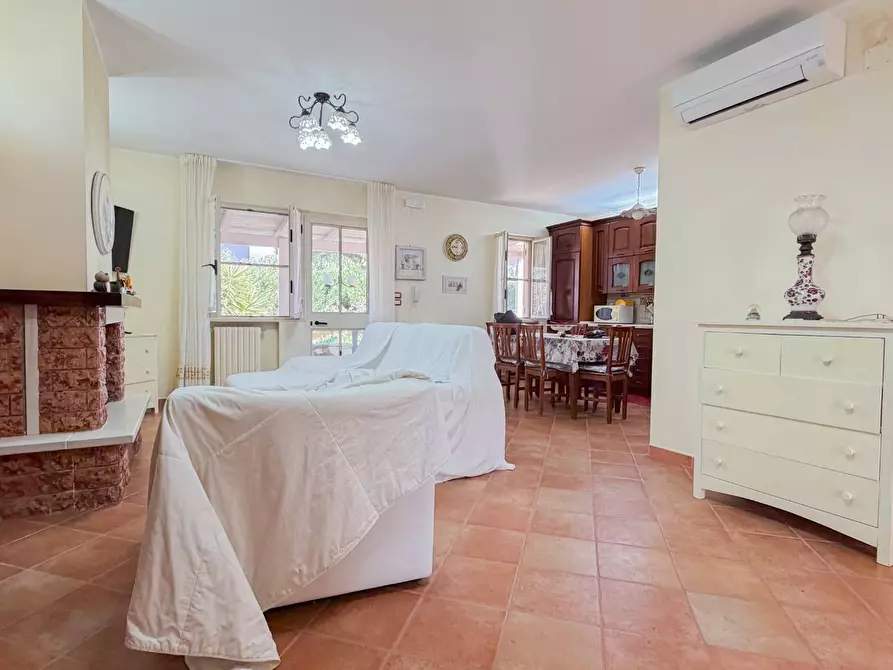 Immagine 18 di Villetta a schiera in vendita  a Manfredonia