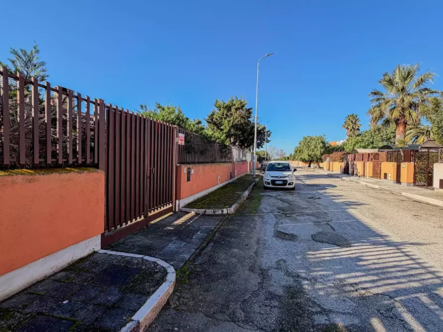 Immagine 30 di Villetta a schiera in vendita  a Manfredonia