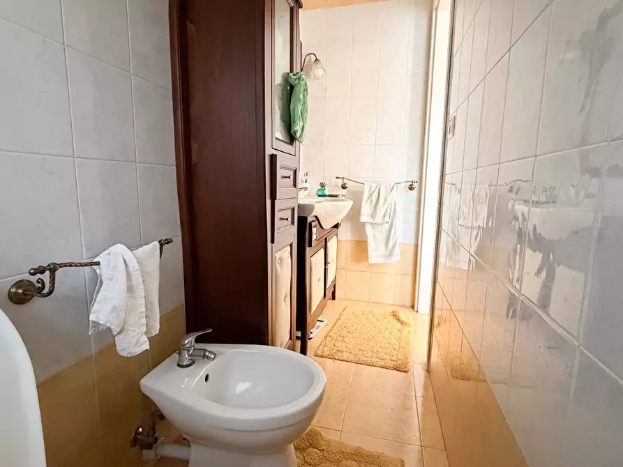 Immagine 8 di Villetta a schiera in vendita  in VIALE DEI FENICOTTERI 23 a Manfredonia