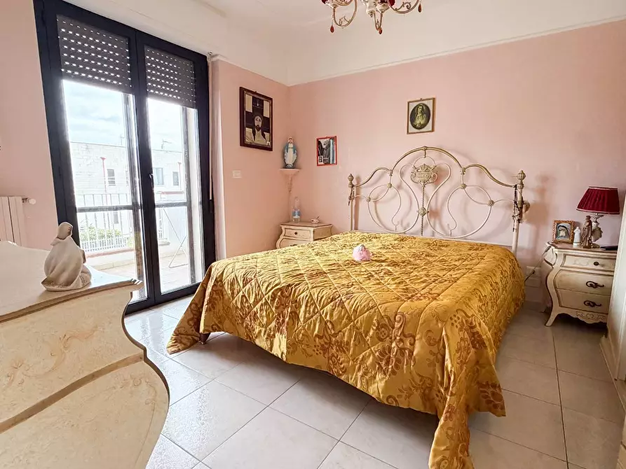 Immagine 9 di Villetta a schiera in vendita  in VIALE DEI FENICOTTERI 23 a Manfredonia