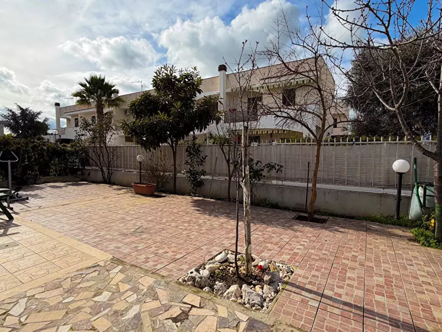 Immagine 17 di Villetta a schiera in vendita  in VIALE DEI FENICOTTERI 23 a Manfredonia