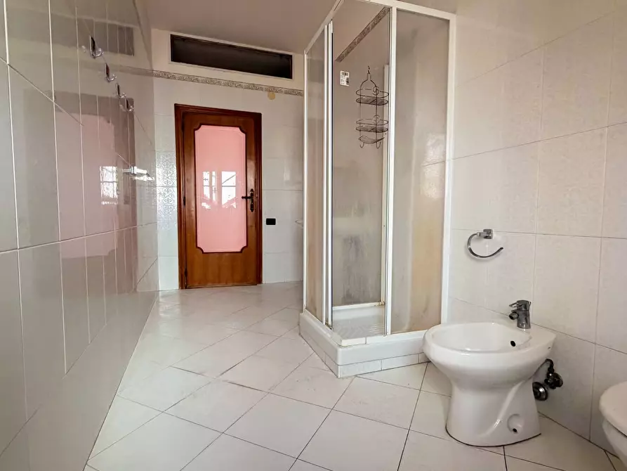 Immagine 8 di Appartamento in vendita  in VIA DI VITTORIO a Manfredonia