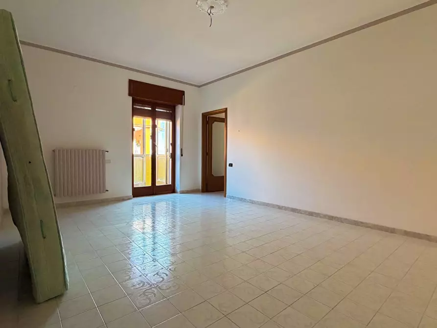 Immagine 24 di Appartamento in vendita  in VIA DI VITTORIO a Manfredonia