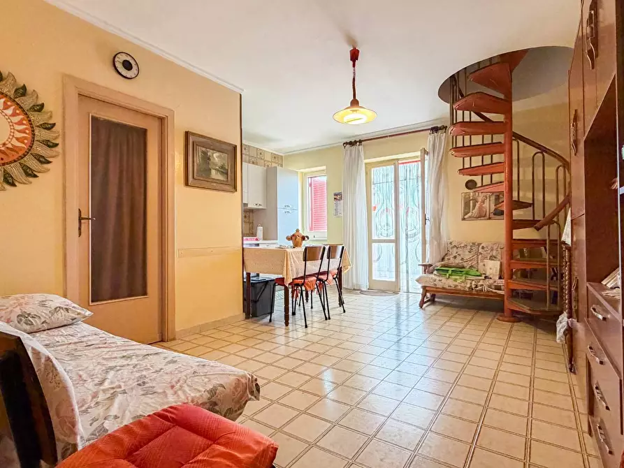 Immagine 2 di Appartamento in vendita  in SCALO DEI SARACENI a Manfredonia