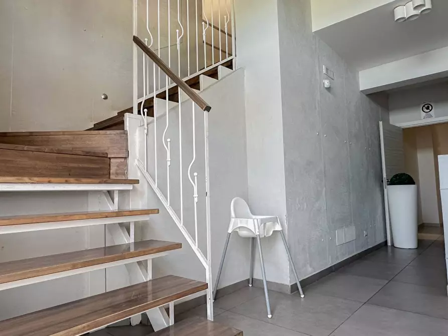 Immagine 14 di Attività commerciale in vendita  in VIALE MIRAMARE a Manfredonia