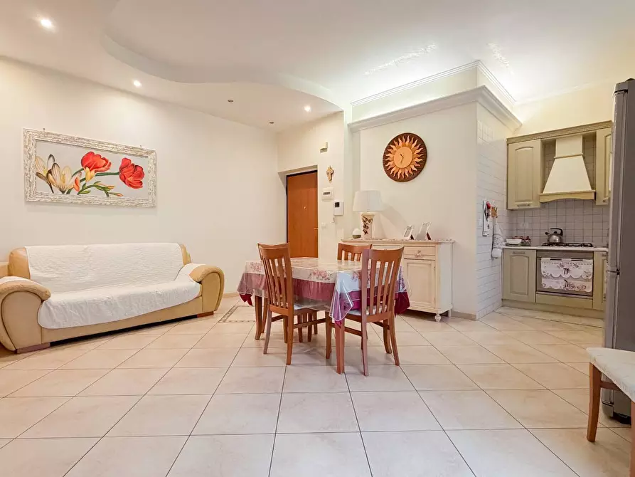 Immagine 5 di Appartamento in vendita  in VIA DOMENICO FIORITTO 19 a Manfredonia