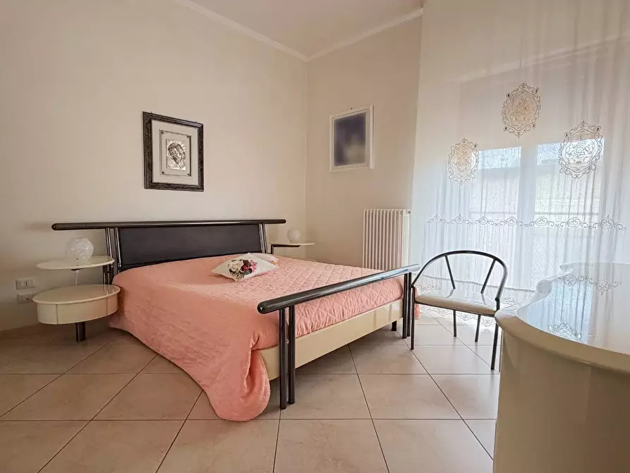 Immagine 11 di Appartamento in vendita  in VIA DOMENICO FIORITTO 19 a Manfredonia