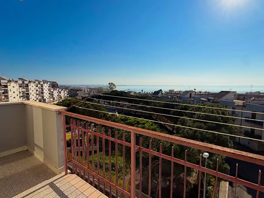 Immagine 7 di Appartamento in vendita  in Via Raffaello a Manfredonia