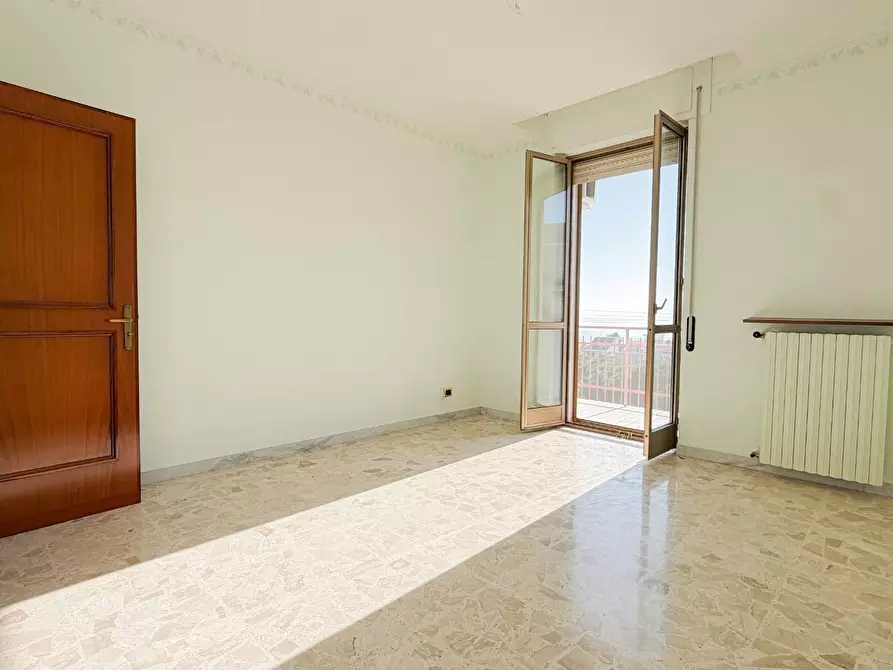 Immagine 13 di Appartamento in vendita  in Via Raffaello a Manfredonia