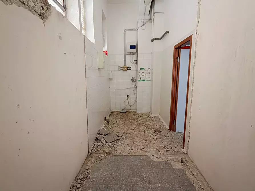 Immagine 9 di Attività commerciale   in VIA DI VITTORIO a Manfredonia