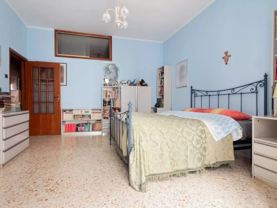 Immagine 14 di Appartamento in vendita  in VIA UMBERTO GIORDANO 31 a Manfredonia