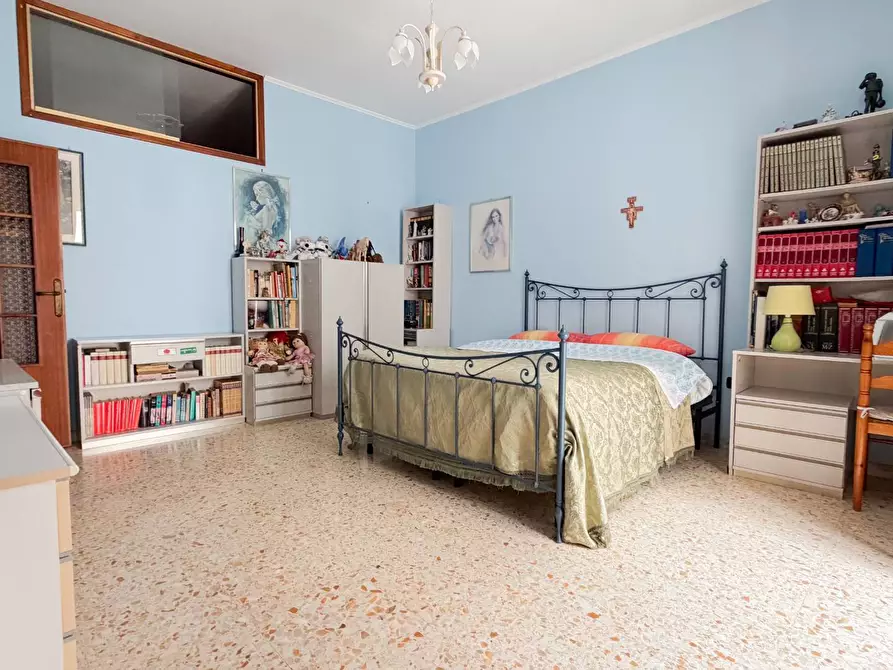 Immagine 16 di Appartamento in vendita  in VIA UMBERTO GIORDANO 31 a Manfredonia