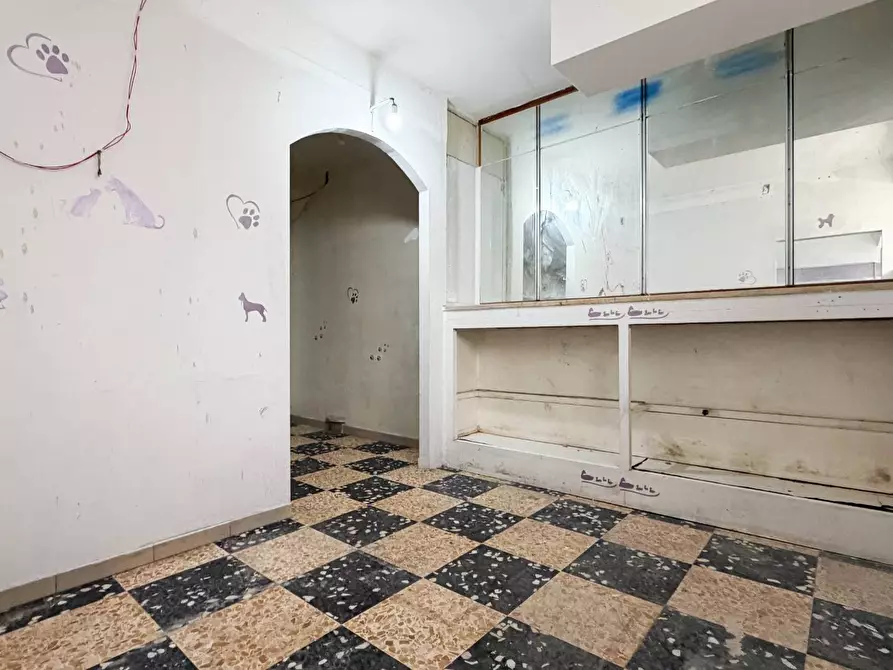 Immagine 8 di Attività commerciale   in VIA DELLE ANTICHE MURA 163 a Manfredonia