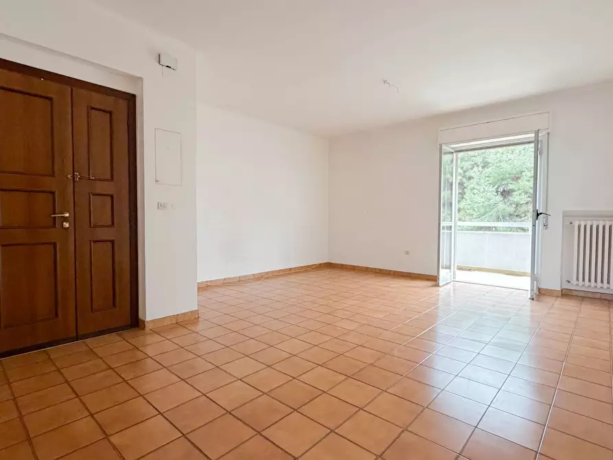 Immagine 3 di Appartamento in vendita  in VIALE MICHELANGELO 22 a Manfredonia