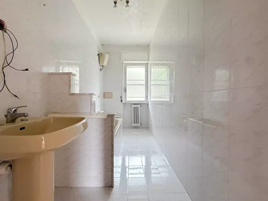 Immagine 14 di Appartamento in vendita  in VIALE MICHELANGELO 22 a Manfredonia