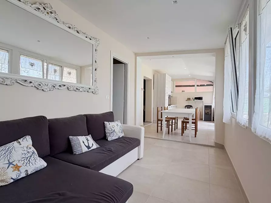 Immagine 7 di Appartamento in vendita  a Manfredonia