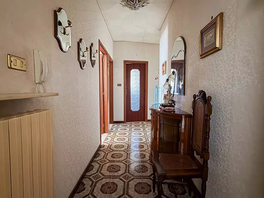 Immagine 3 di Appartamento in vendita  in MATTINATA a Manfredonia