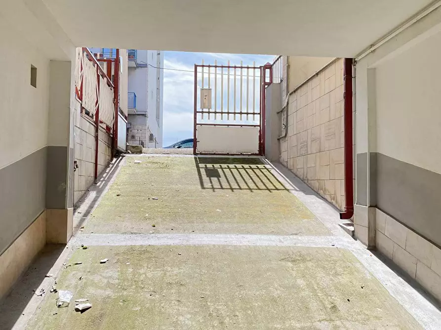 Immagine 3 di Box auto in vendita  in VIA GIUSEPPE DI VITTORIO 70 a Manfredonia