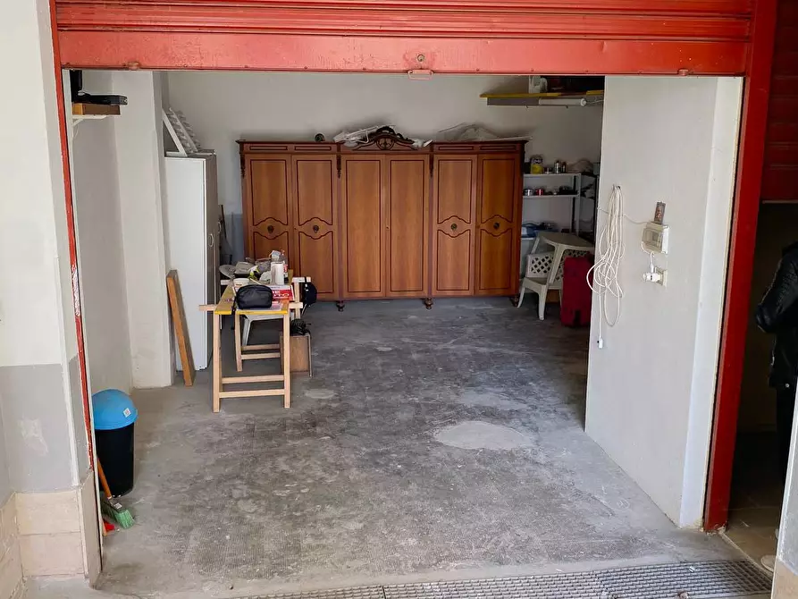 Immagine 6 di Box auto in vendita  in VIA GIUSEPPE DI VITTORIO 70 a Manfredonia