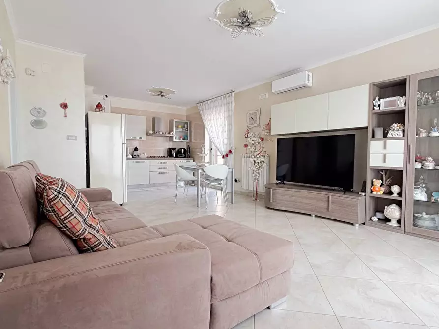 Immagine 3 di Appartamento in vendita  in VIA VERRAZZANO 9 a Manfredonia